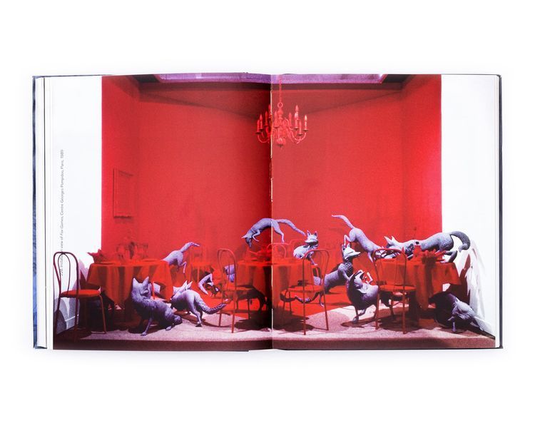Книги о фотографах Сэнди Скогланд Sandy Skoglund: Hybrid Visions подарочная книга для фотографов о фотографии B-497 фото