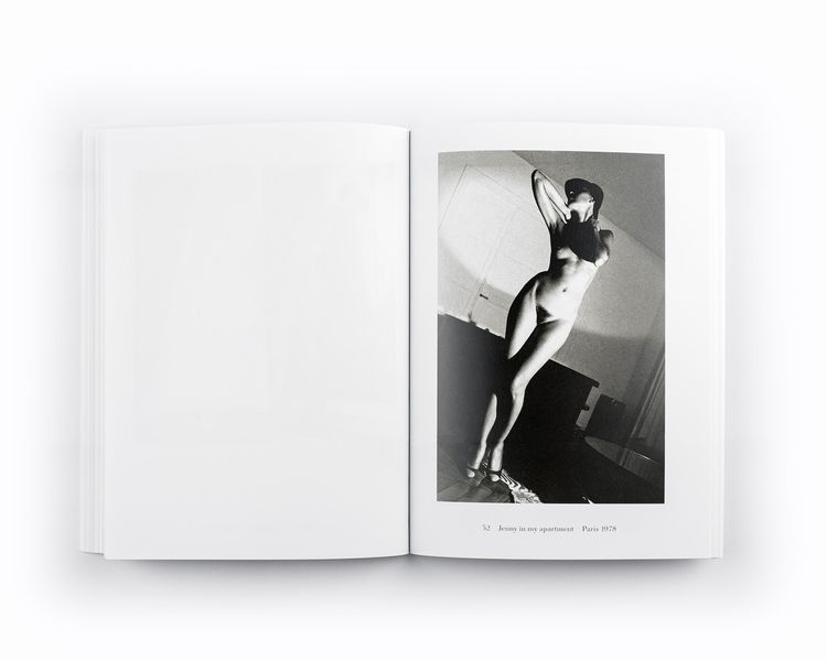Работы известных фотографов книга черно-белые фотографии Хельмута Ньютона Helmut Newton: Private Property B-148 фото