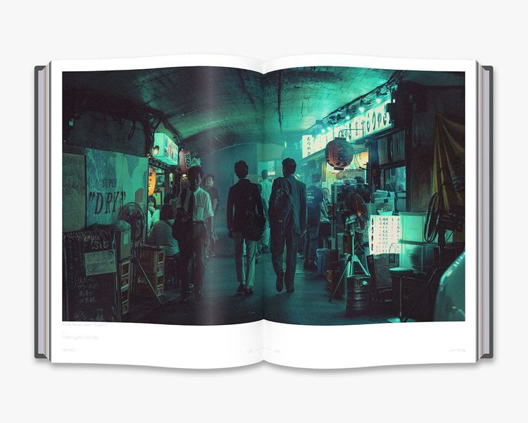 Книга відомі фотографи та їхні роботи Ліам Вонг фото в стилі кіберпанк Liam Wong: TOKYOO (М'яка палітурка) B-522 фото