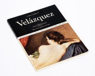 Книга L'opera pittorica di Vel&aacute;zquez&mdash; собрание живописи Диего Веласкес серия &laquo;Classici dell&rsquo;Arte&raquo; Rizzoli RB-26 фото