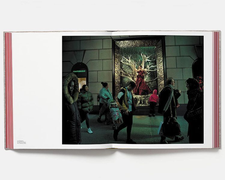 Книга Annie Leibovitz: Wonderland B-312 фото