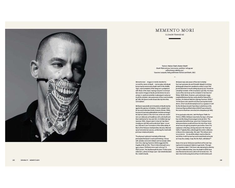 Книги про відомих дизайнерів Alexander McQueen. Claire Wilcox Мода та стиль у фотографії B-268 фото