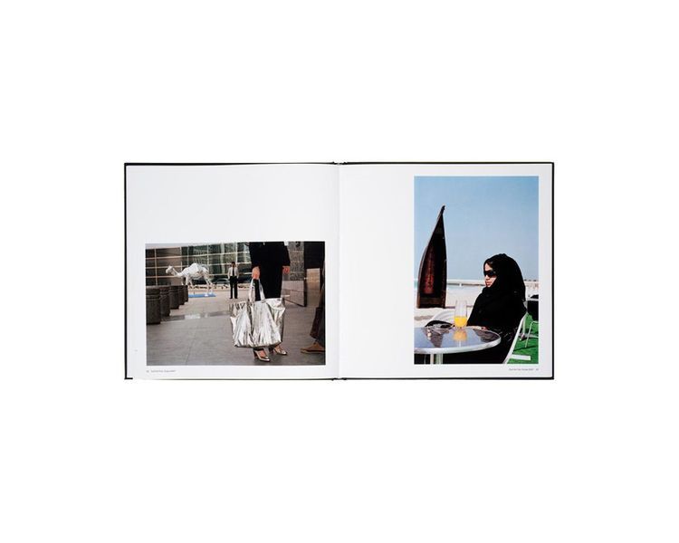 Фотоальбомы известных фотографов книга работ Мартина Парра Martin Parr "Luxury"&nbsp;Б/У книги для фотографов B-424 фото