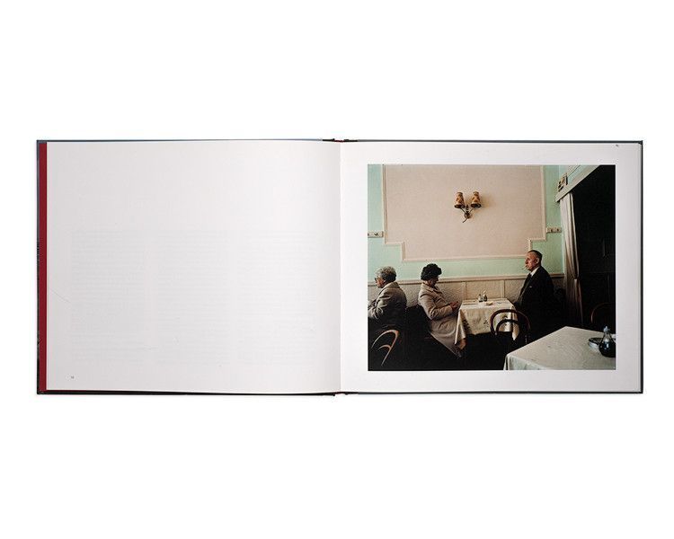 Книга легендарні фотографи сучасності Мартін Парр Martin Parr "The Last Resort" книги з фотографії B-025 фото