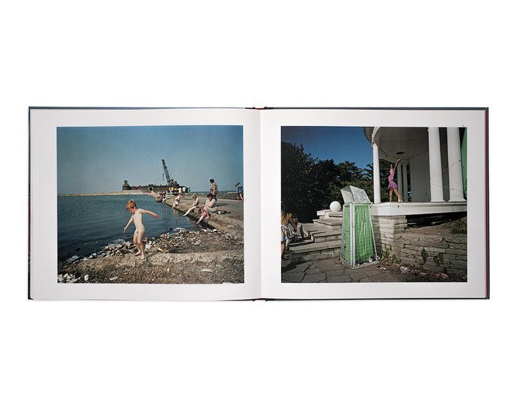 Книга легендарні фотографи сучасності Мартін Парр Martin Parr "The Last Resort" книги з фотографії B-025 фото