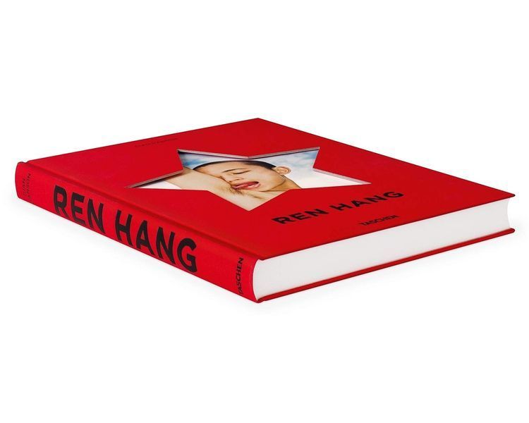 Альбоми відомих фотографів книга з роботами Рен Ханга "Ren Hang" Taschen книги про мистецтво фотографії B-077 фото