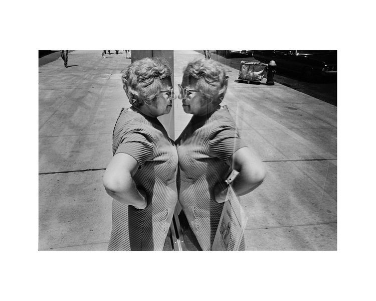 Фотоискусство история книга фотографий Ричарда Кальвара Richard Kalvar "Earthlings" книги для фотографов B-430 фото