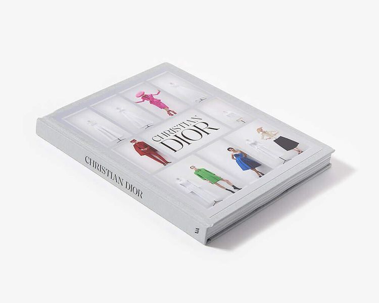 Книга Christian Dior. B-328 фото